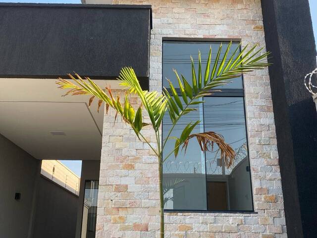 #0003 - Casa para Venda em Aparecida de Goiânia - GO - 2