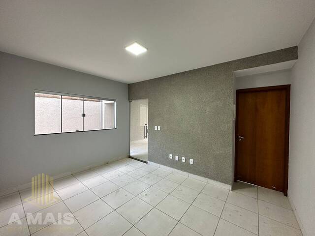 #0020 - Apartamento para Venda em Aparecida de Goiânia - GO - 2