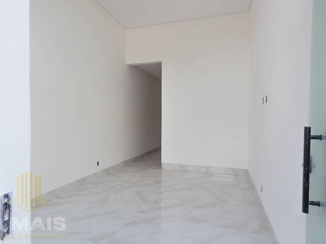 #33 - Casa para Venda em Aparecida de Goiânia - GO - 3