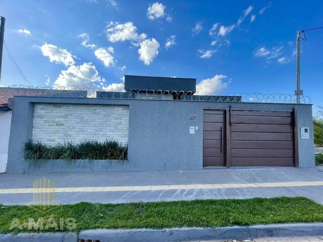 #34 - Casa para Venda em Aparecida de Goiânia - GO - 1