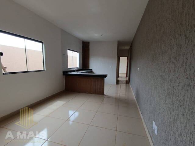 #42 - Casa para Venda em Senador Canedo - GO - 2