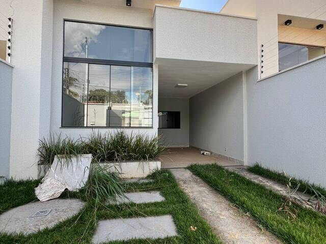 #53 - Casa para Venda em Aparecida de Goiânia - GO - 1