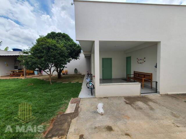 Venda em Vila Rosa - Goiânia